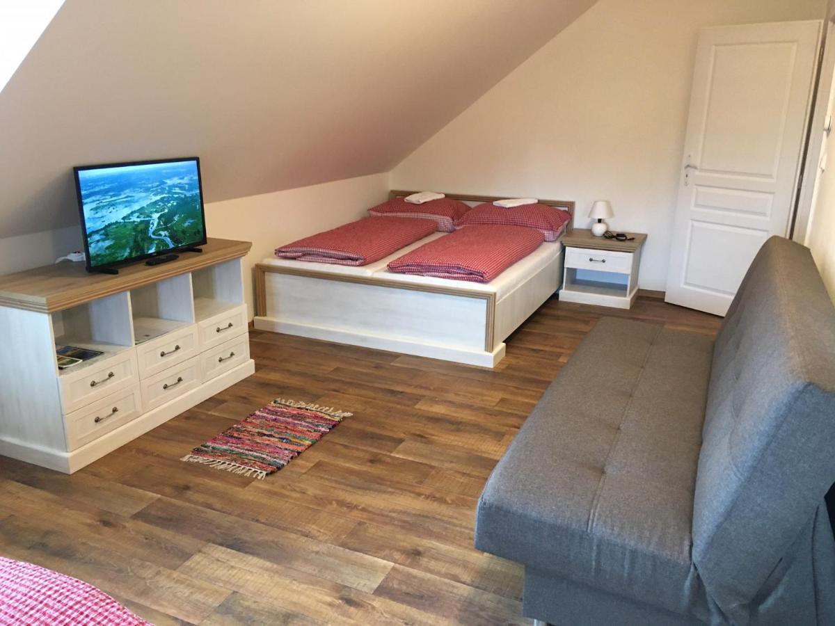 Matejovec 109 & Ubytovani Na Statku Český Rudolec Extérieur photo