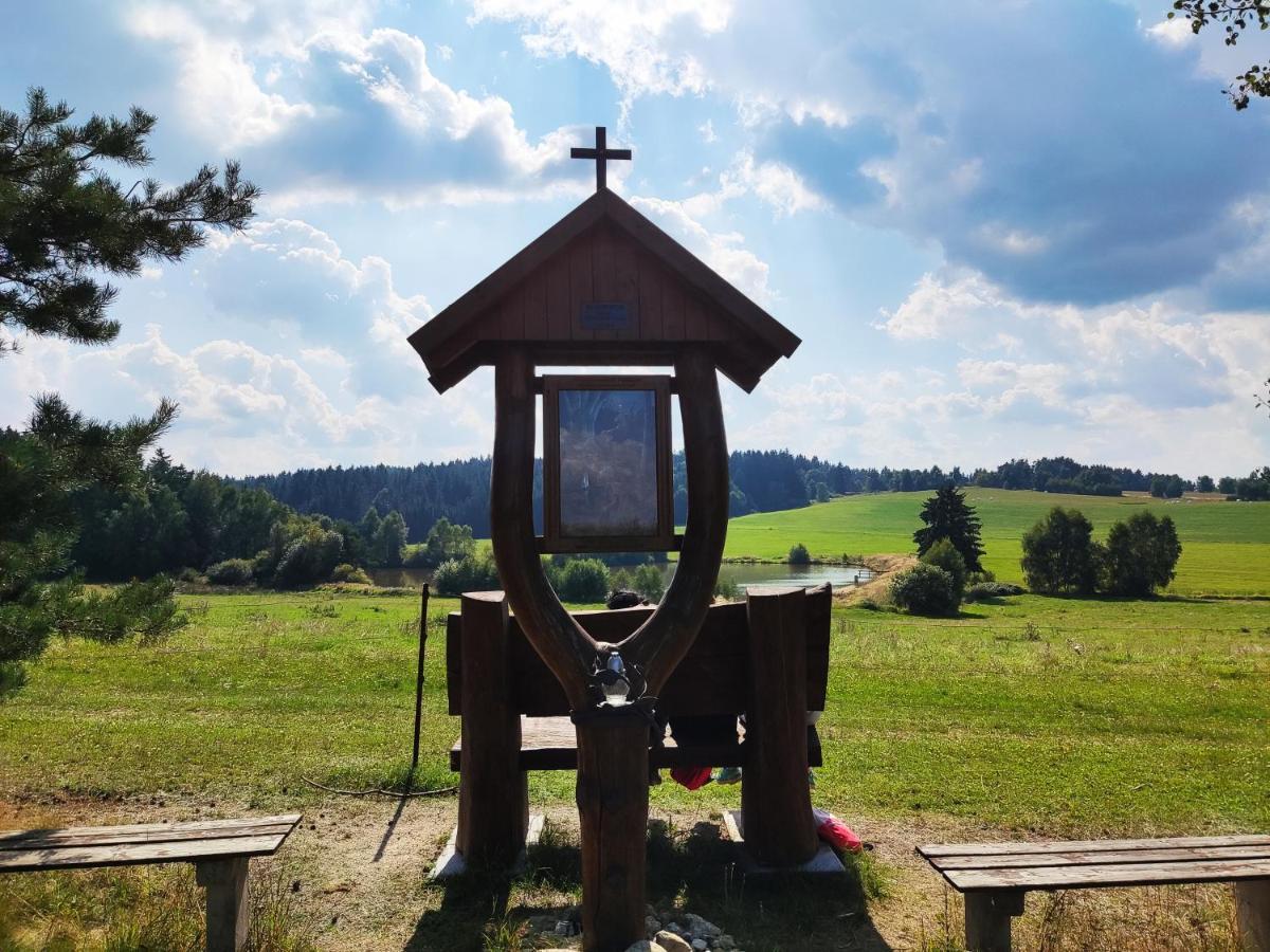 Matejovec 109 & Ubytovani Na Statku Český Rudolec Extérieur photo