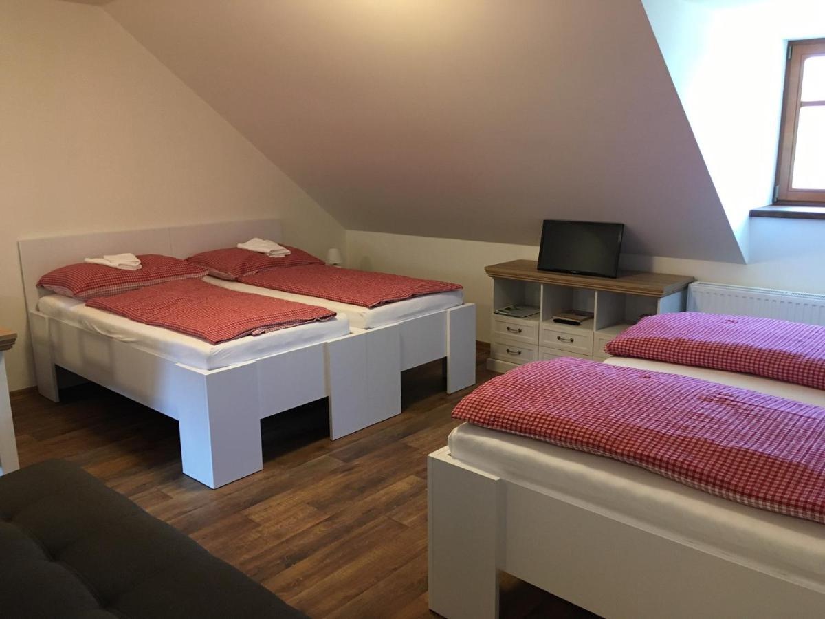 Matejovec 109 & Ubytovani Na Statku Český Rudolec Extérieur photo